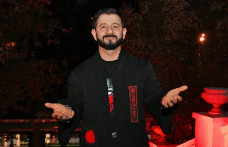 Обновлённый Михаил Галустян, открытый для новых чувств.