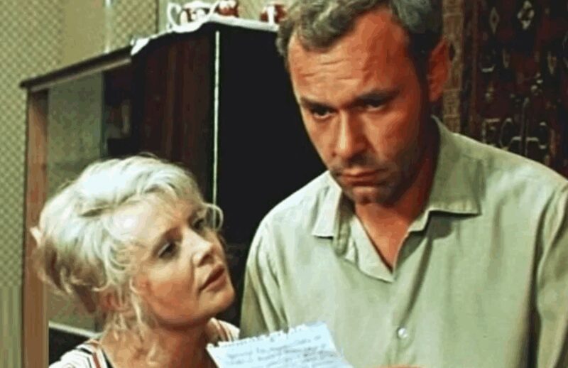 Яркая роль Леонида Неведомского в фильме «Мачеха», где он показал сложность отцовских чувств.