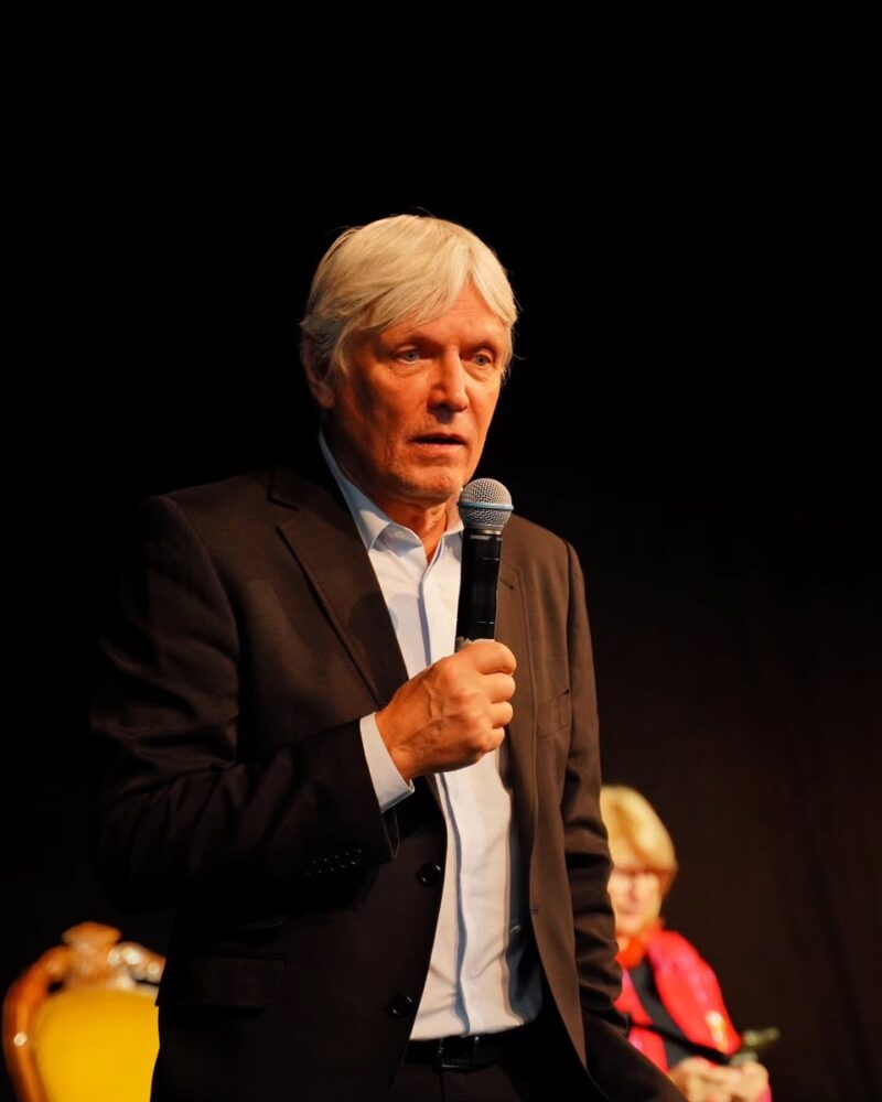 «Я всегда мечтал о сыне»: как 68-летний Александр Галибин обрел семейное счастье в третьем браке и стал отцом в зрелом возрасте