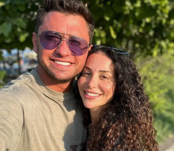 с женой Зепюр Брутян