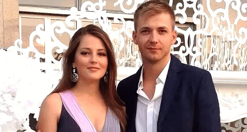 Анна Михайловская и Тимофей Каратаев в начале отношений