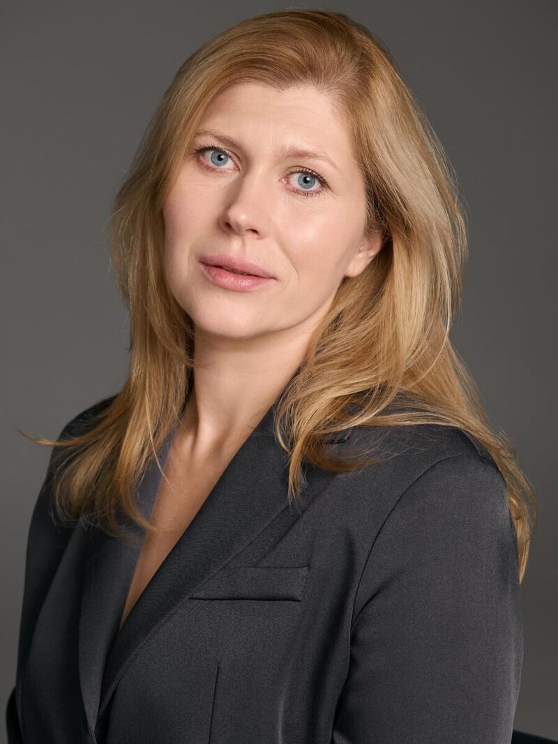 «Накануне Нового 21-го года мы переехали»: как 42-летняя Екатерина Порубель променяла городскую квартиру на болото и курятник