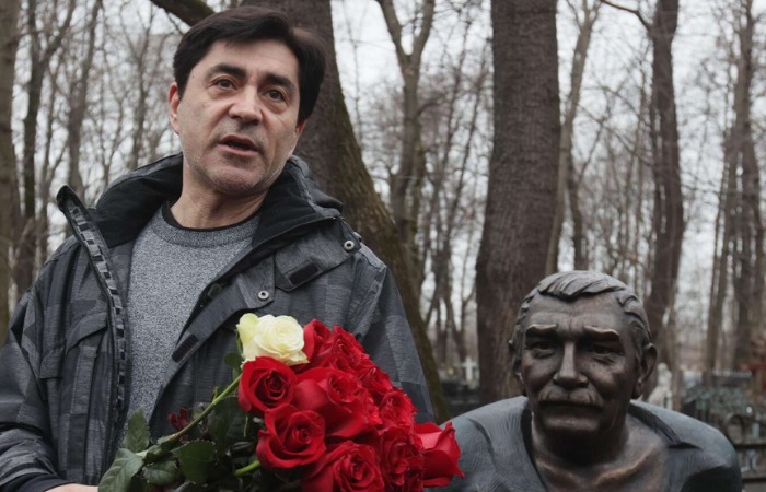 Степан Джигарханян.