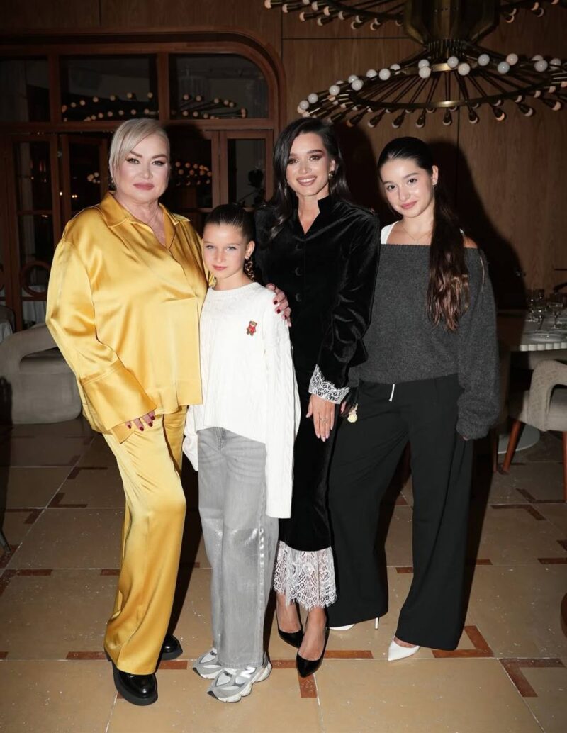 Бабушке — огурцы, маме — Cartier: почему Бородина снова в центре скандала?