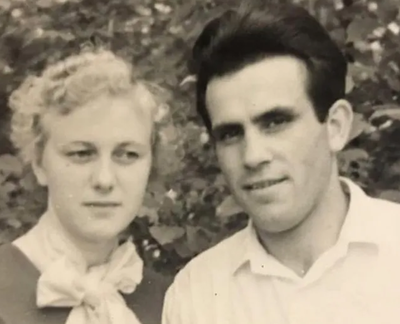 Родители Стаса Михайлова в молодости