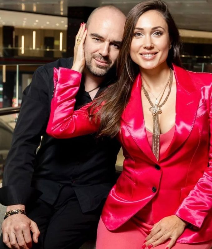 Роман и Елена Товстик на заре своего брака, когда они вместе строили бизнес-империю.