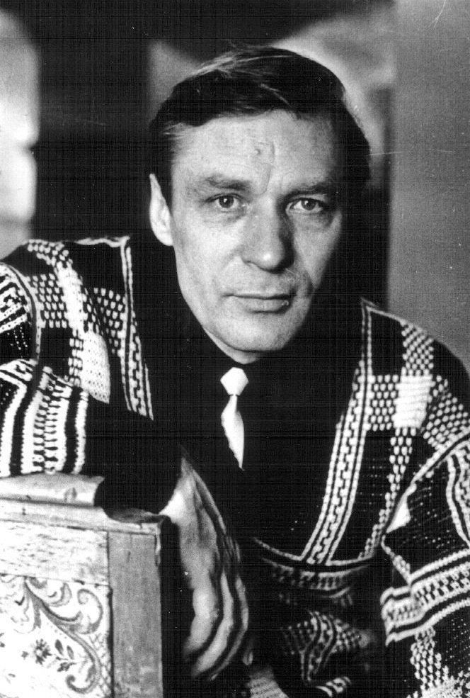 «Его семья омрачала чувства»: почему 79-летний Александр Михайлов 20 лет не разводился с женой ради любовницы