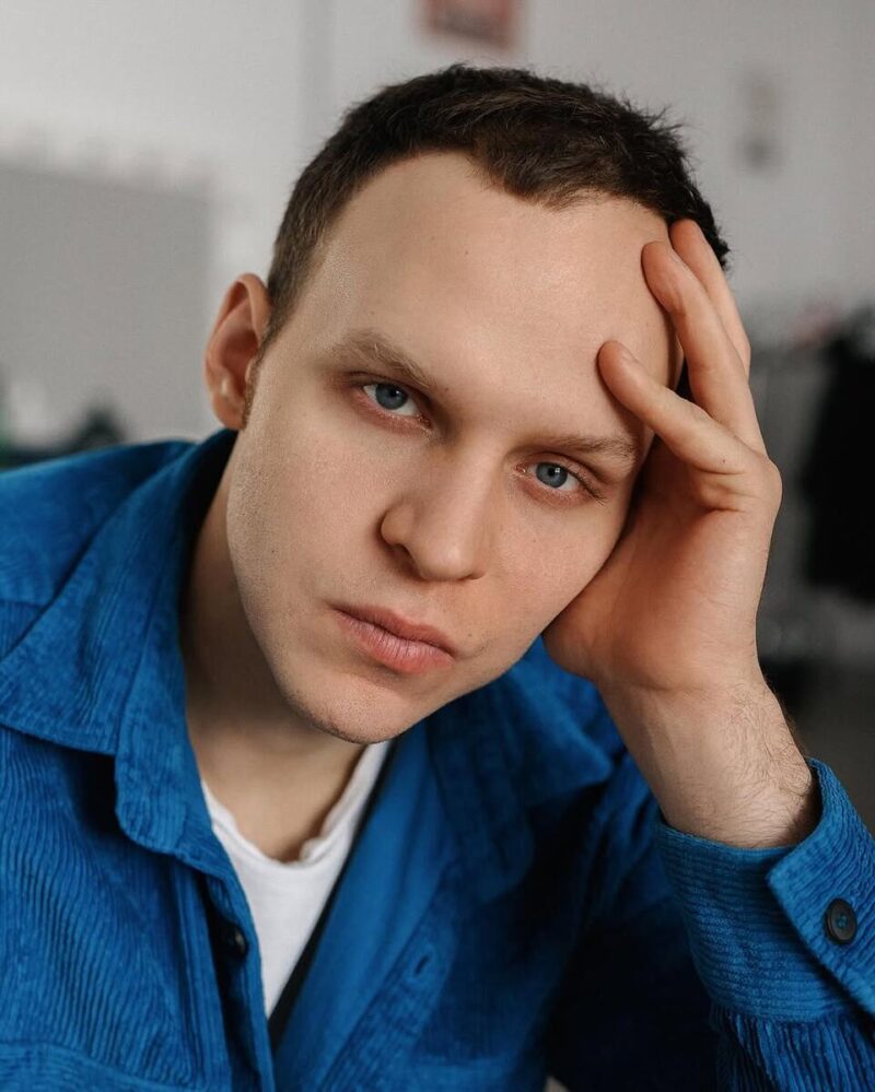 «Я была Ганей или Аней»: как дочь Владимира Стеклова, 53-летняя Агриппина, пережила предательство отца и раннее материнство