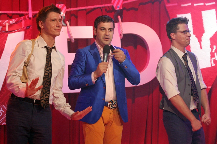 В Comedy Club бессменным партнером нашего героя стал Гарик Харламов