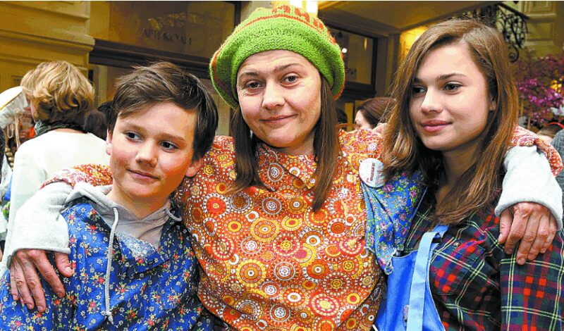 Мария Голубкина с дочерью Анастасией и сыном Иваном.