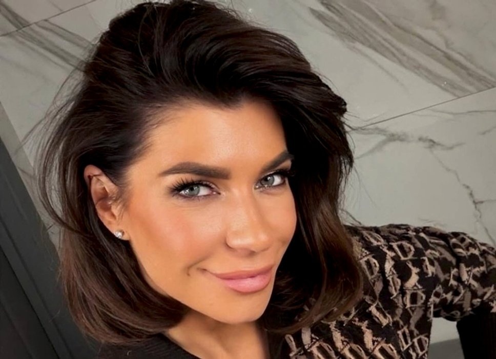 «Я люблю тебя бесконечно. С днем рождения, моя девочка. 15!»: Екатерина Волкова показала повзрослевшую дочь