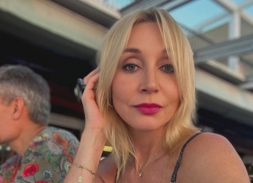 Кристина Орбакайте впервые показала «славянский стиль» в эффектном образе