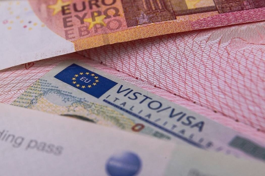 Россиянам почти перестали выдавать многократные шенгены: выдача сократилась на 90%