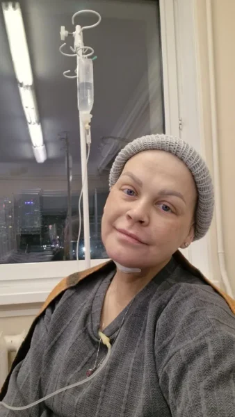 «Даже во время терапии сохраняла оптимизм» : Сабина Пантус пережила тяжёлый развод и растит двух сыновей 16 и 21 года