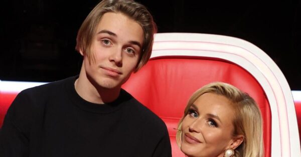 В 20 лет стала мамой и вышла замуж: Полина Гагарина: «Муж увел меня у другого», но спустя 16 лет они расстались