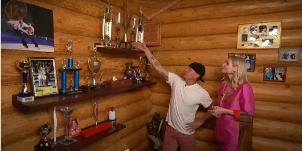 «Это наш символ»: Костомаров и Домнина – как дом стал крепостью после годов испытаний