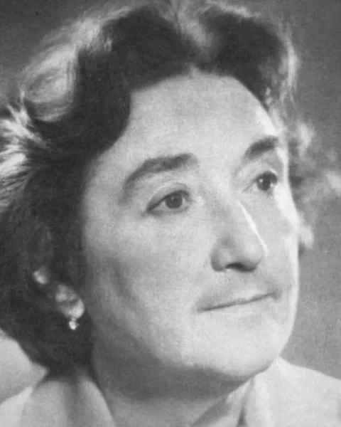 Роковая судьба: звезда «Иронии судьбы» трижды теряла мужей, оставшись одна после 25 лет любви