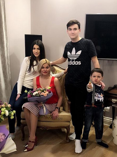 Две трагедии: Ирина Круг: как она пережила убийство мужа и предательство второго к 50