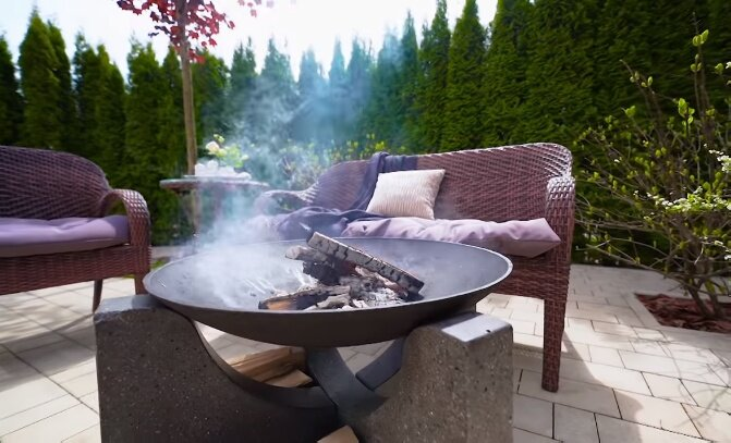 «Не воплощение тщеславия, а смысла»: Как 72-летняя Татьяна Веденеева построила уникальный замок в Подмосковье, где живет одна