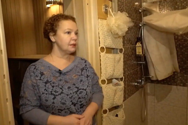 Большой стол, за которым собирается вся дружная семья.