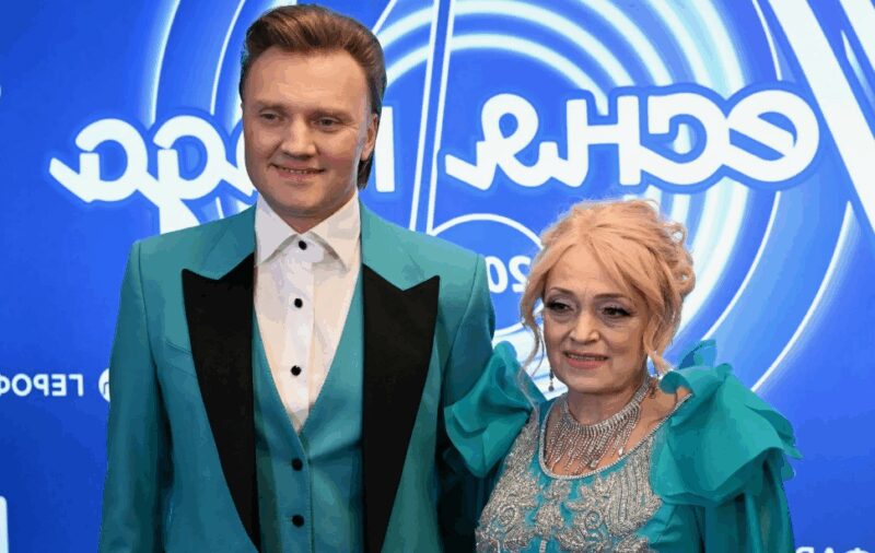 Надежда Кадышева с сыном Григорием, который пошёл по стопам родителей.