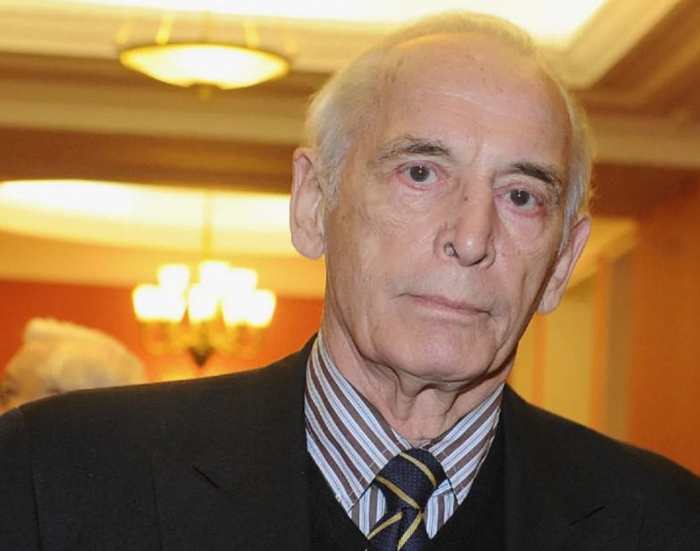 Василий Лановой в легендарном фильме «Офицеры».