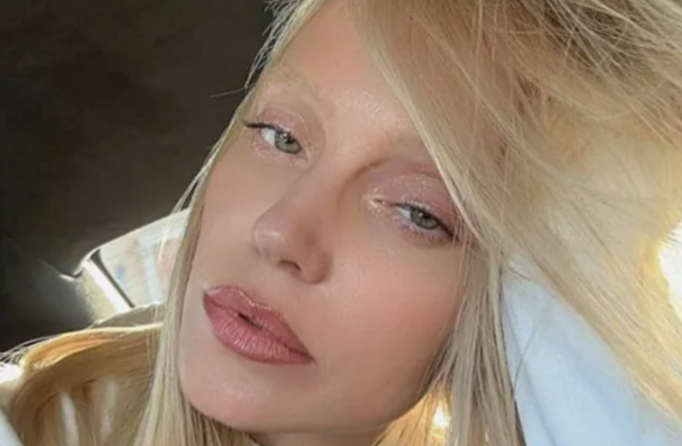 После инцидента в Красноярске появились слухи о реабилитации артистки.