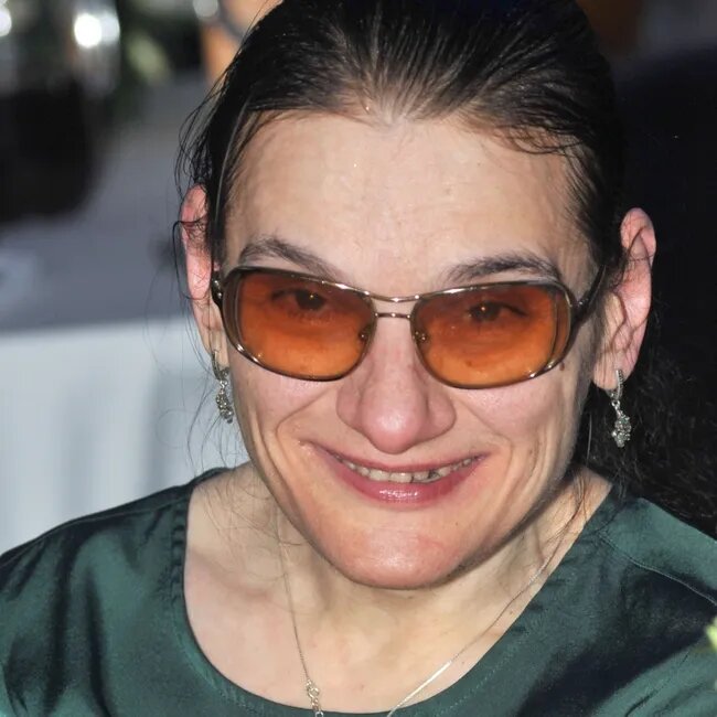 Мария Баталова, младшая сестра Надежды, поражает своей силой духа и творческими достижениями.