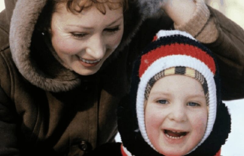 Татьяна Васильева с сыном Филиппом.