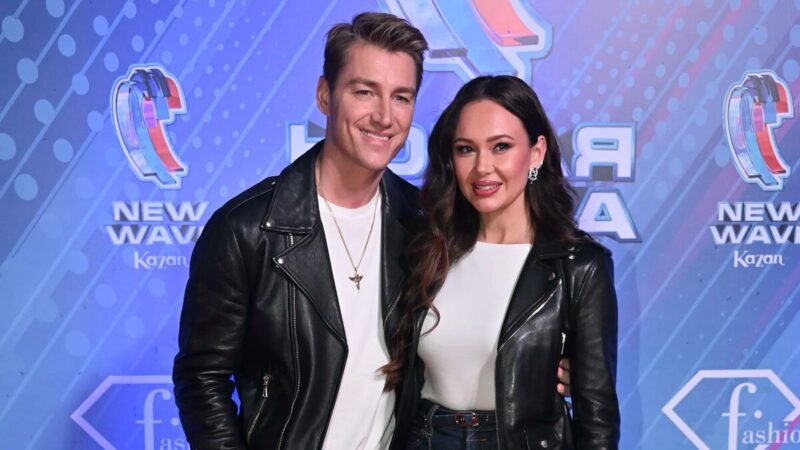 Новая роль: Алексей Воробьёв в окружении семьи.