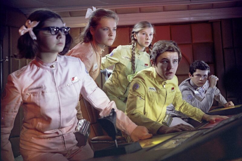 Два развода, 5 лет затворничества: Как звезда «Москва-Кассиопея» Ольга Битюкова обрела счастье с внуками