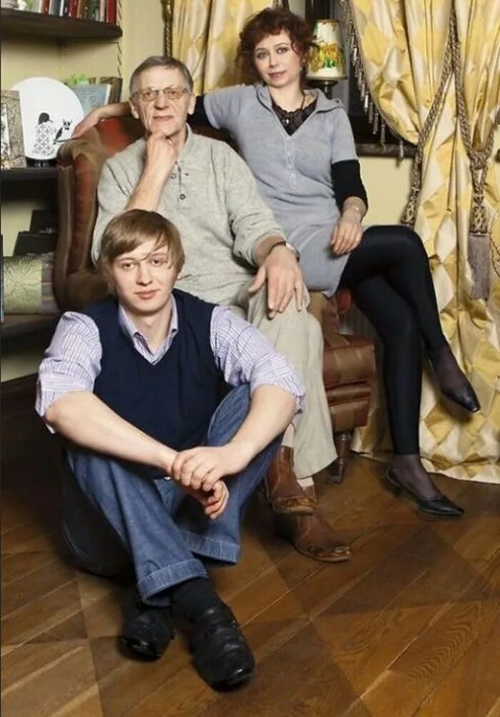 Брат и сестра: Кристина и Фабиан Орбакасы.