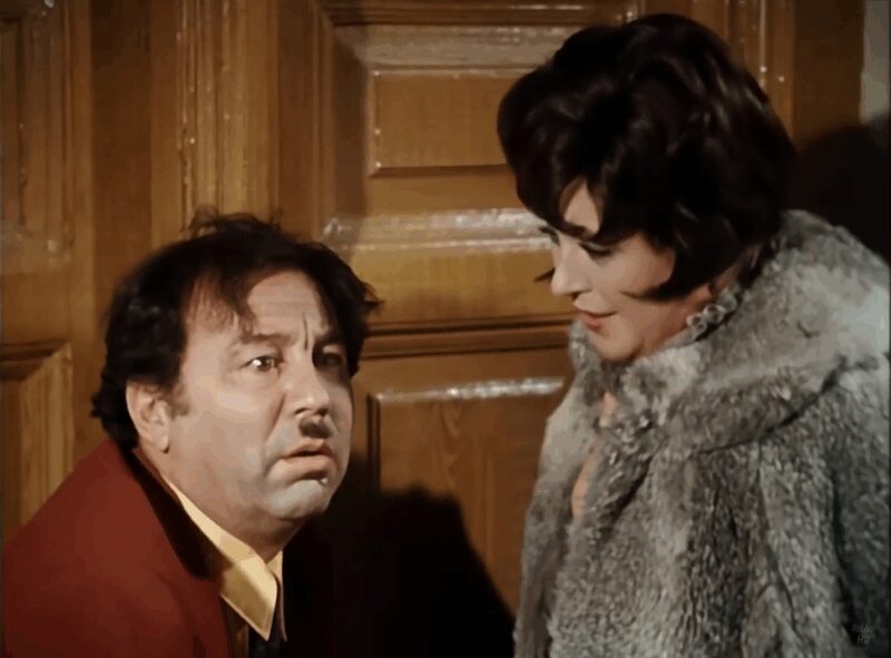 Михаил Водяной в роли репортера Петрицкого в экранизации «12 стульев» 1976 года.