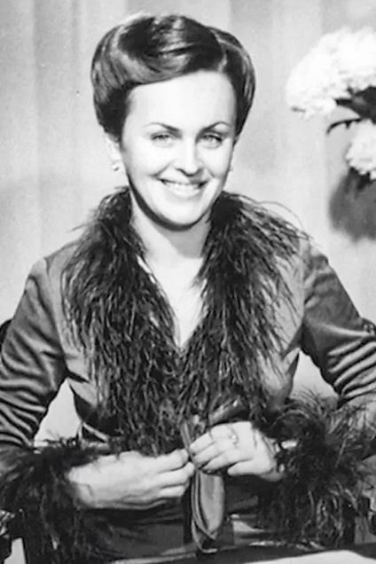 80-летняя звезда ТВ: как Алла Данько трижды «обжигалась» в браке, а сын пережил «солнечного» ребенка и два развода