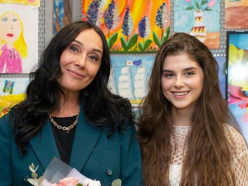 Анна Димова на съёмках продолжения культового сериала «Папины дочки».