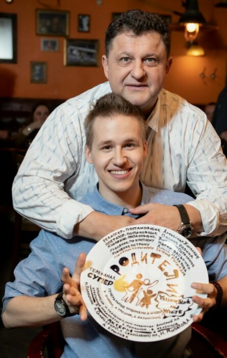 Золотые ключи или тяжелая ноша? : Как Павел Табаков потерял театр в 22 года, а Кирилл Нагиев «ненавидел» отца