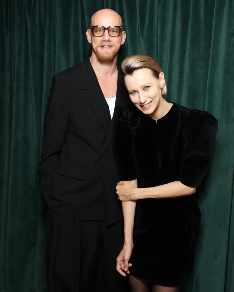 Юрий Колокольников проводит время с дочерью Софией.