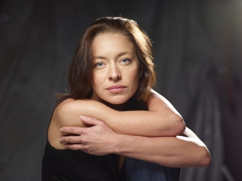 Серафима Низовская: женщина, чья жизнь полна неожиданных поворотов.