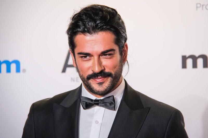 Сердцеед Бурак Озчивит: от бурных романов до тихой гавани с Фахрийе