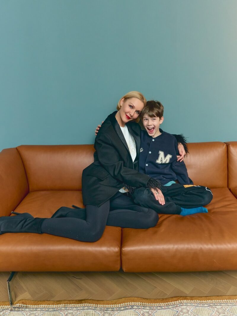 Взгляд, полный мудрости и внутреннего покоя.