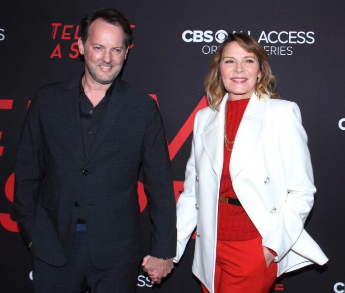 Отказ от материнства и три развода, но в 69 лет она тайно вышла замуж: «Я чувствую себя необычайно счастливой», — призналась Ким Кэттролл