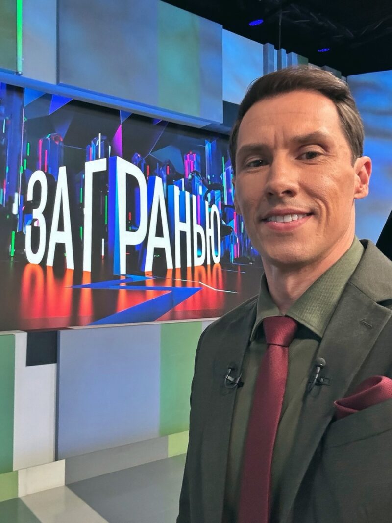 В театральных постановках Тимур Еремеев продолжает радовать зрителей