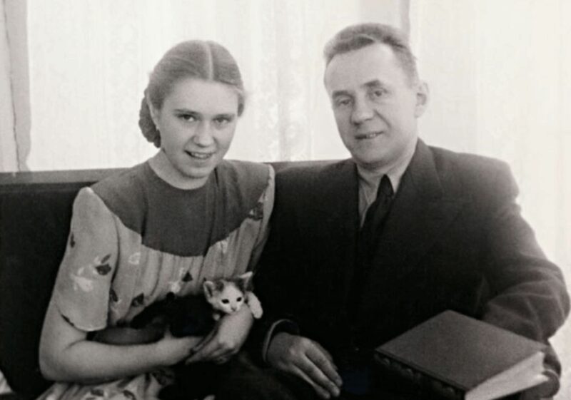 «Всю жизнь носила маску»: как дочь премьера СССР Людмила Косыгина в 61 год призналась, что так и не пожила для себя