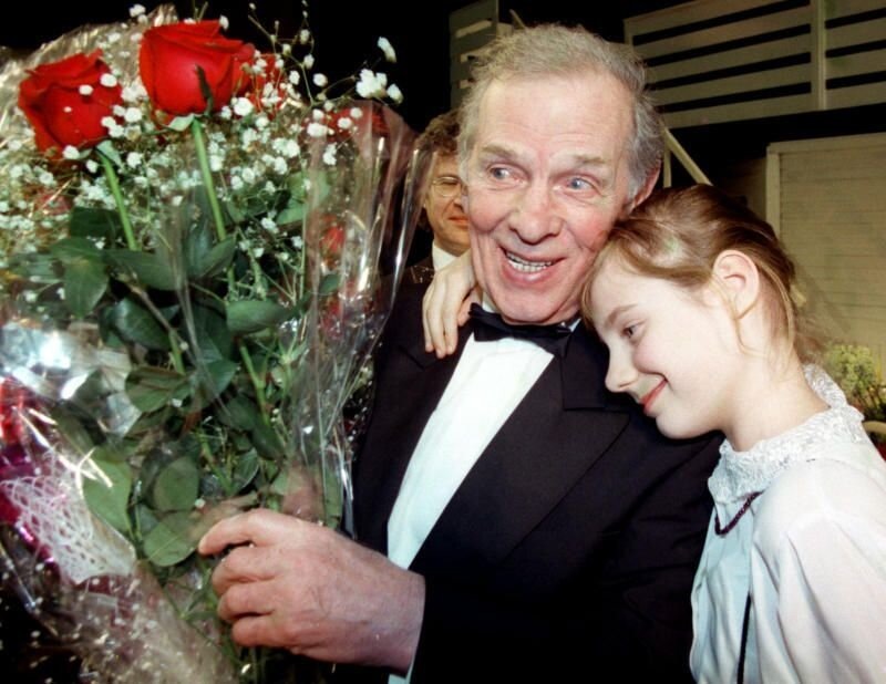 Юлия Жжёнова, дочь актёра, продолжившая семейную традицию на театральной сцене и в преподавании.