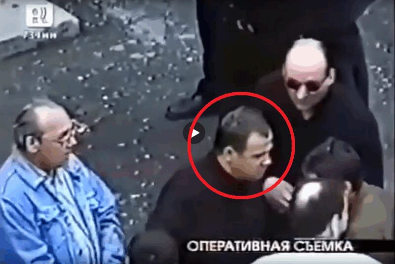 Политик, призывающий к цензуре и патриотическому воспитанию.