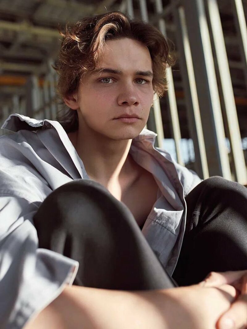 «Одновременно страшно и драйвово»: 25-летний актер из «Слова пацана» получил роль молодого Басты, обойдя других звезд