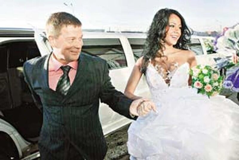 В поисках счастья: личные драмы на фоне всеобщего внимания.