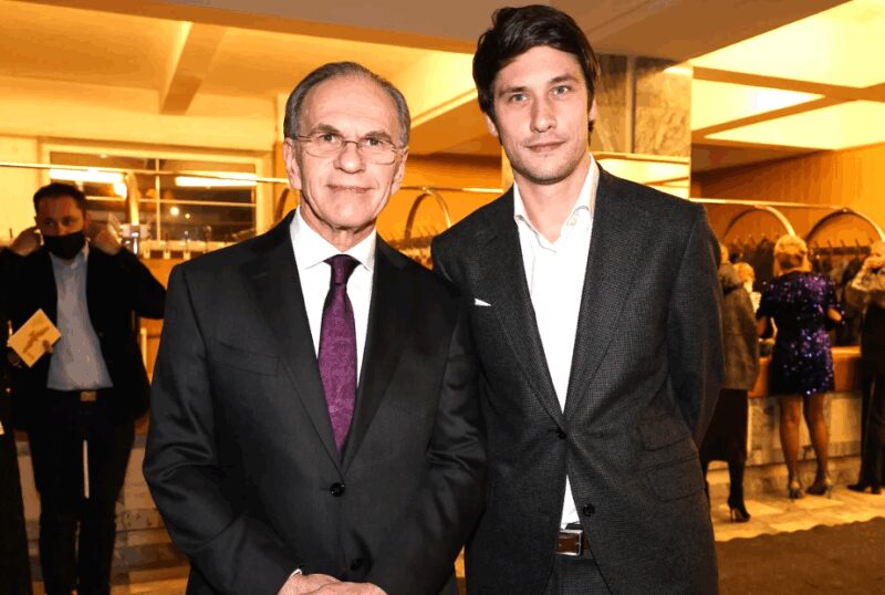 Алексей Гуськов с сыном Владимиром, продолжателем актёрской династии.