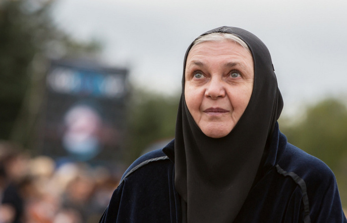 От звезды экрана к инокине: как Ольга Гобзева пережила 2 развода и чудо, а Никита Михалков спас её от суда