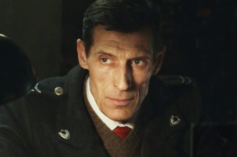 На съёмочной площадке: погружение в каждую роль, ставшее смыслом жизни.